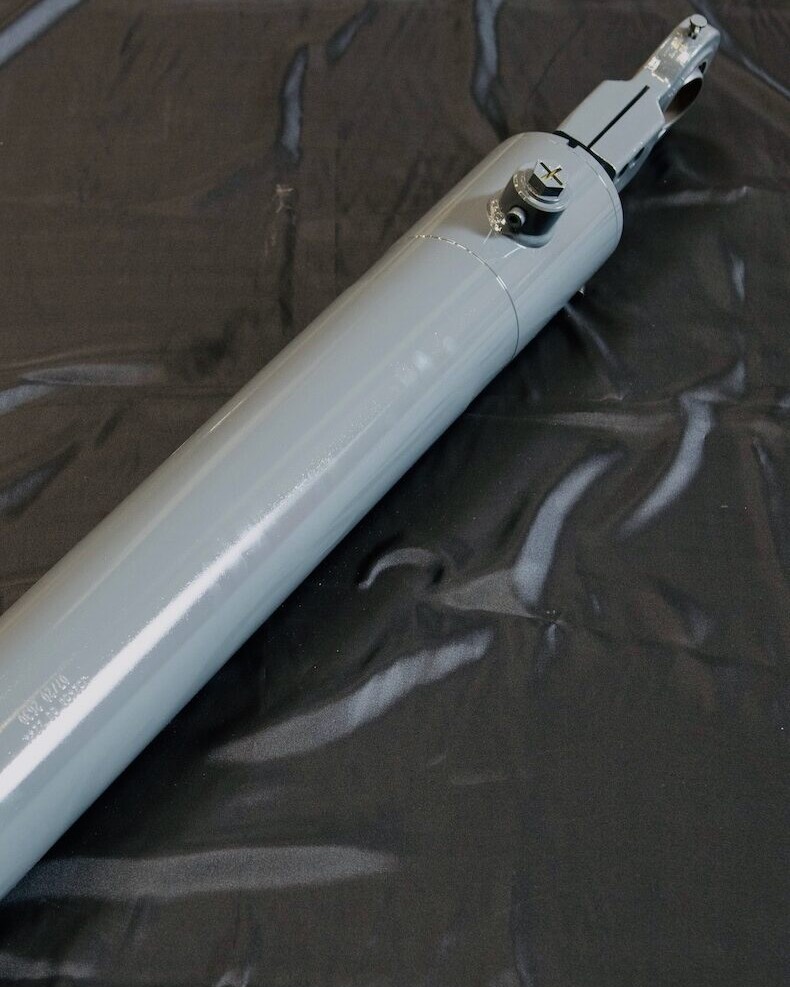 Vérins hydrauliques